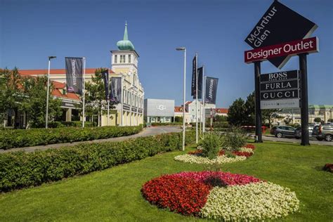 designer outlet parndorf austria.